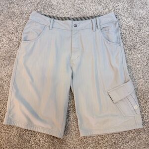 lululemon athletica Stone Gray Cargo Shorts XXL